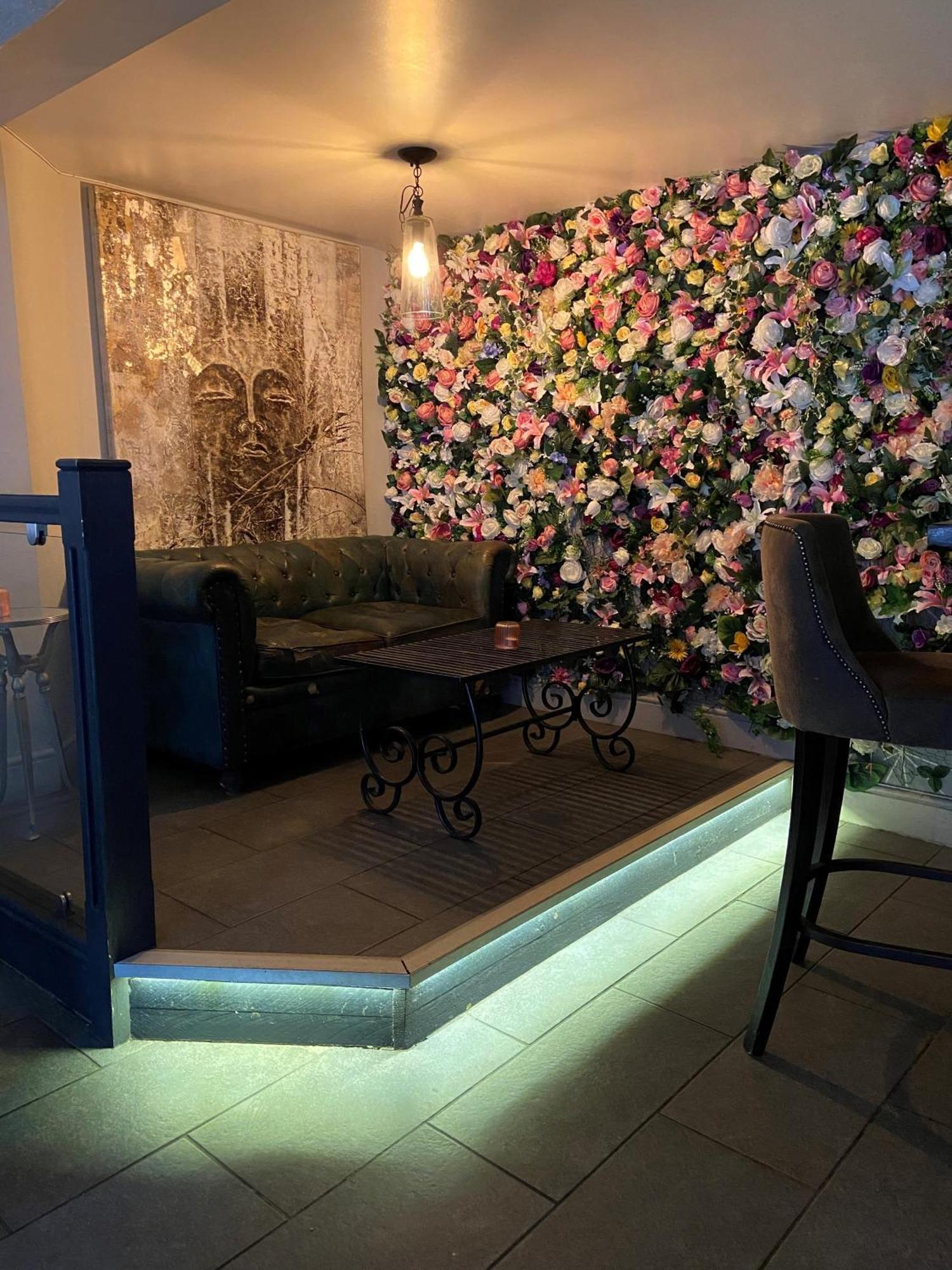 The White Hart Hotel Uttoxeter Ngoại thất bức ảnh